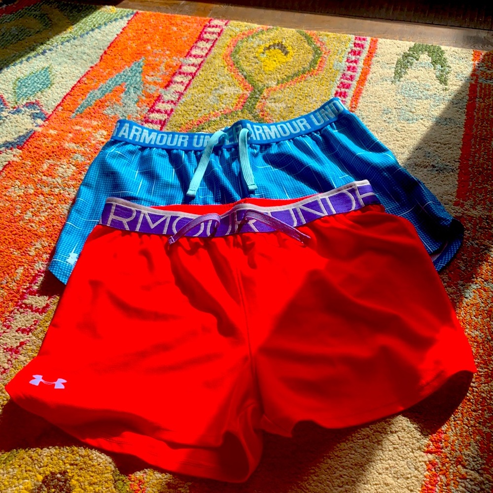 Pack of two girls underarmour athletic shorts